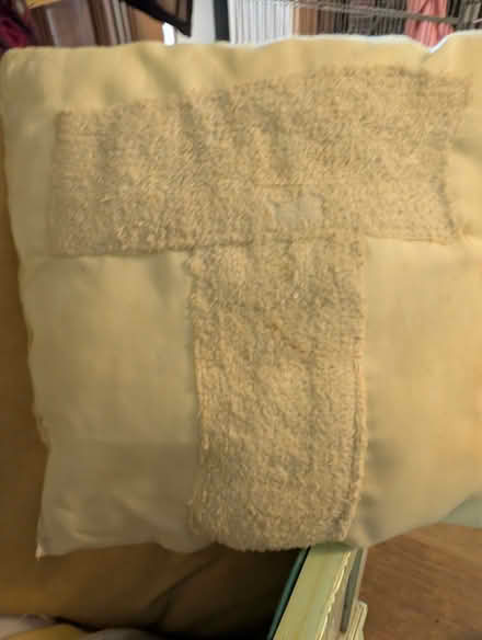 Photo of free Child's cushion (Ruscombe GL6) #1