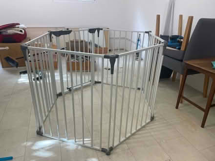 Photo of free Baby pen (CR2) #1
