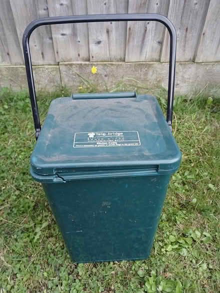 Photo of free Kitchen compost caddy (Dawlish EX7) #1