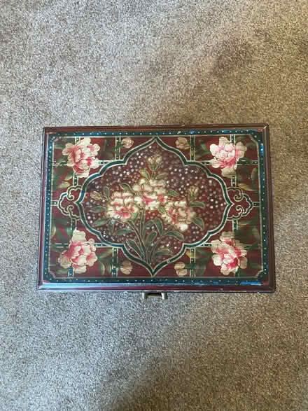 Photo of free Large Wooden Jewellery Box (Bagillt CH6) #2