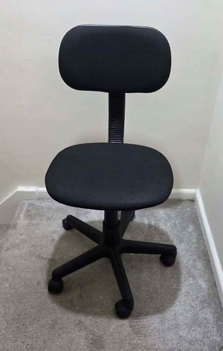 Photo of free Dark grey kids office chair (Abingdon OX14) #1