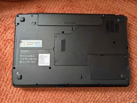 Photo of free Lenovo G550 Laptop without Hard Drive (Lawrence Weston BS11) #2
