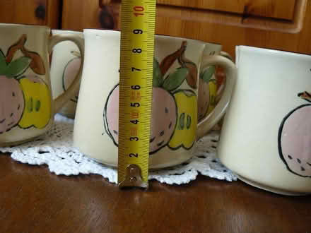 Photo of free Vintage Set of Stoneware Mugs (Woodside WD25) #4