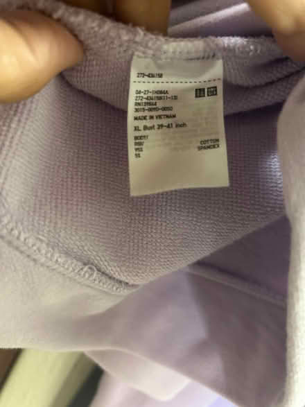 Photo of free Uniqlo women’s XL sweats (10011 (17th & 9th)) #4