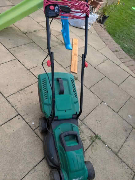 Photo of free Electric lawnmower (Shrub End CO3) #3