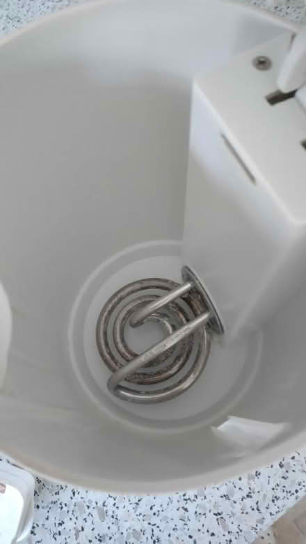 Photo of free Kettle (Haywood RG12) #2