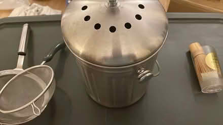 Photo of free Fat Daddio cakepans / kitchen items (St. John’s Wood Rd NW8) #2