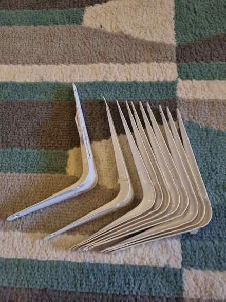 Photo of free Wall brackets (SE20) #1