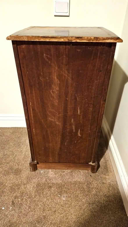 Photo of free Vintage Bedside Cabinet (Knightsfield AL8) #3