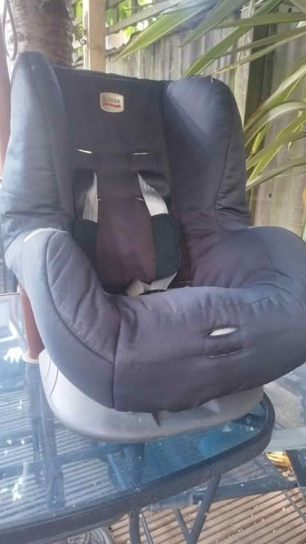 Photo of free Car Baby Seat (Brentford) #1