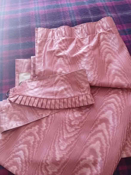 Photo of free Curtains with tiebacks (Willington DL15) #1