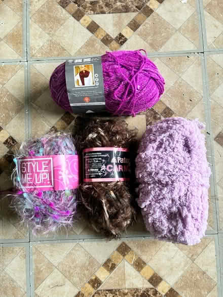 Photo of free Metal Knitting Needles & Yarn (1711 Randall Avenue, Bronx) #2
