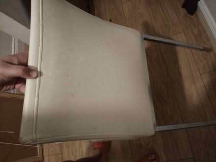Photo of free White single faux leather chair (SW15) #4