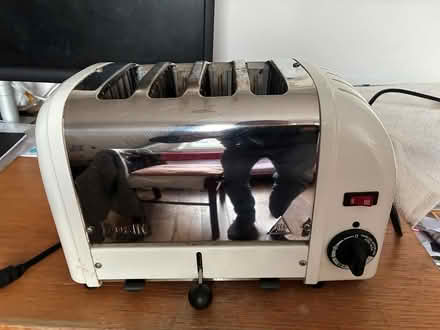 Photo of free 4-slot toaster (partially working) (Stockwell SW9) #1
