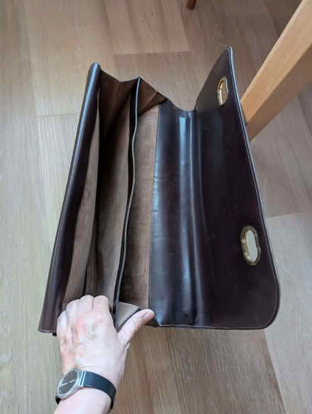 Photo of free Leather briefcase (Victoria SW1V) #2