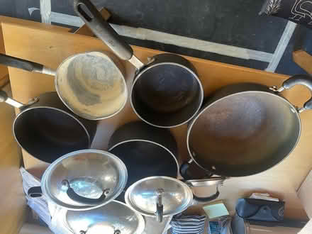 Photo of free skillet and pans (Summertown OX2) #1