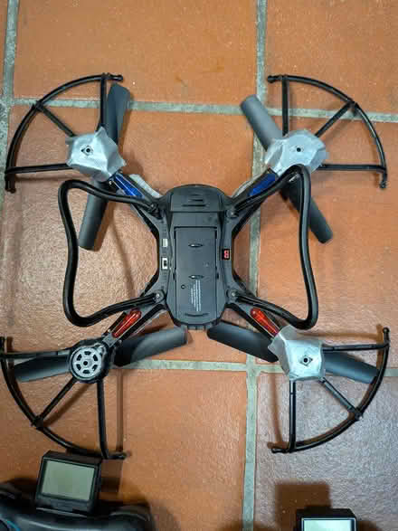 Photo of free Drone bits (Glebe / Dow's Lake) #2
