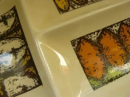 Photo of free Vintage 'Crown Devon' Serving Dish (Woodside WD25) #2