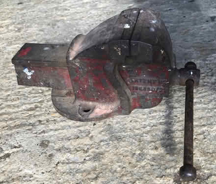 Photo of free Metalwork vice (Wootton OX13) #2