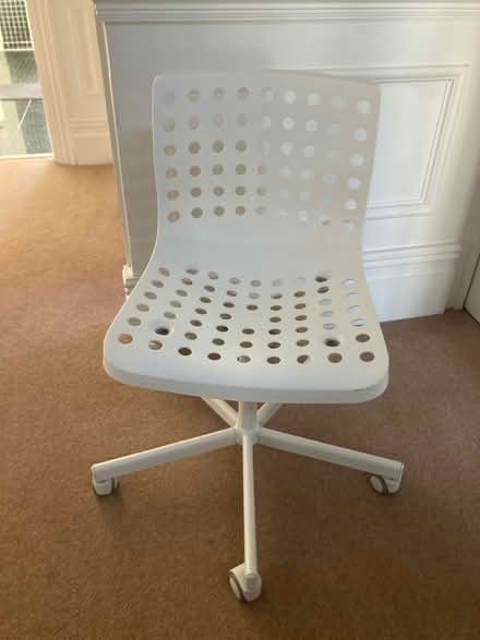 Photo of free White office chair (Waterloo) #1