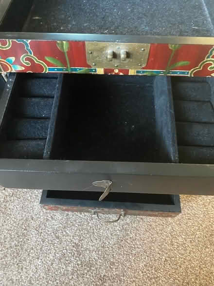 Photo of free Large Wooden Jewellery Box (Bagillt CH6) #3