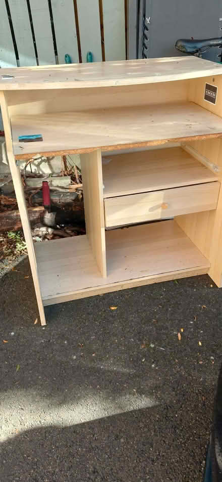 Photo of free Computer Table (Crosspool S10) #1