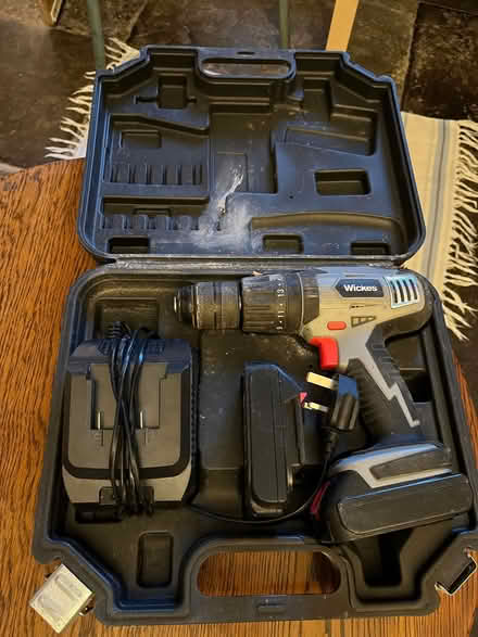Photo of free Wickes drill for spares/repair (Shoscombe) #1