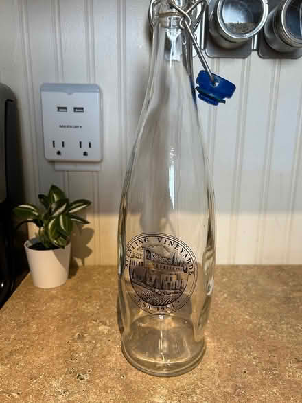 Photo of free Wine/water carafe (Hunt Club/Conroy area) #1