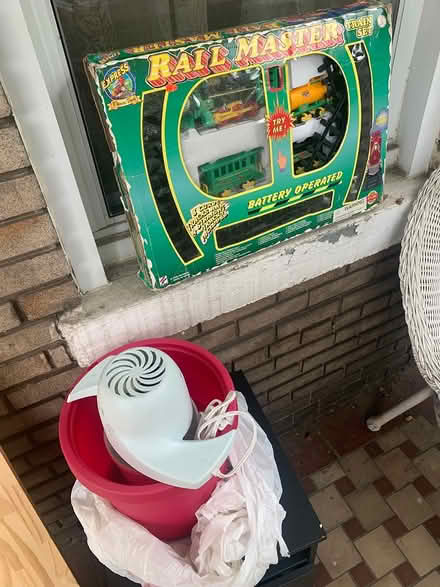 Photo of free Ice Cream Maker/Train Set (Brookland/Rhode Island Ave NE) #1