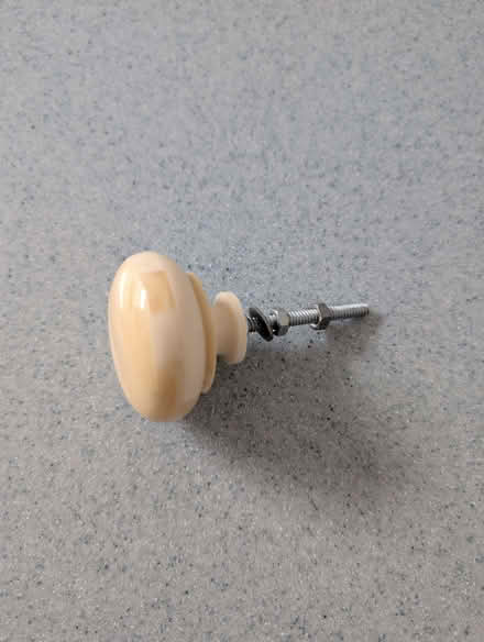 Photo of free Wardrobe knob (Victoria SW1V) #1
