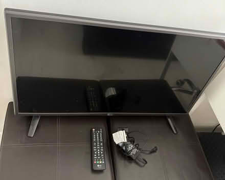 Photo of free lg tv (Greenford UB6) #1
