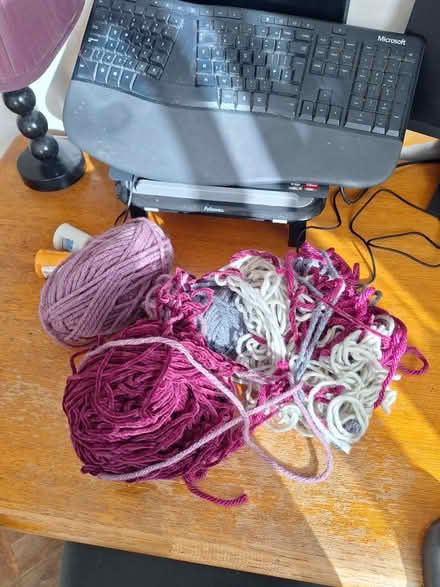 Photo of free Yarn (BN41) #1