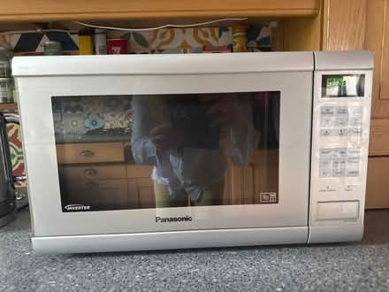 Photo of free Microwave 51 x34 x31cm (Wheathampstead AL4) #1