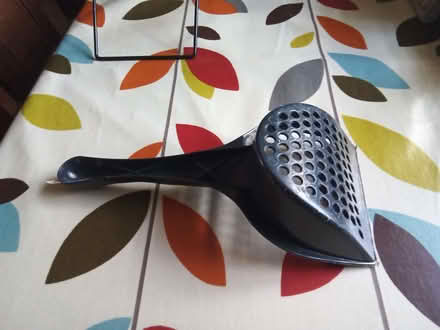 Photo of free Cat Litter Scoop (St Andrew's Wharf DE1) #3