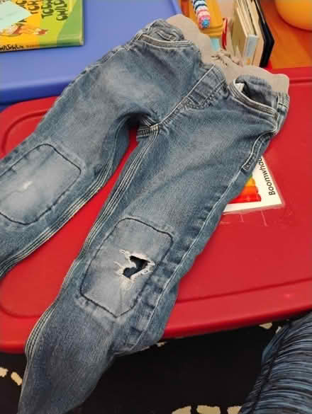 Photo of free Boys 6/7 Elastic Waist Jeans (Darien) #1