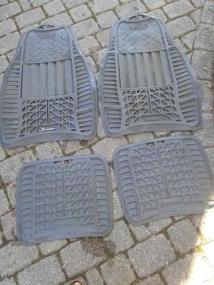 Photo of free Car floor mats (East Toronto) #3