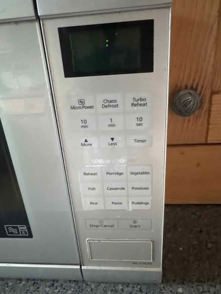 Photo of free Microwave 51 x34 x31cm (Wheathampstead AL4) #2