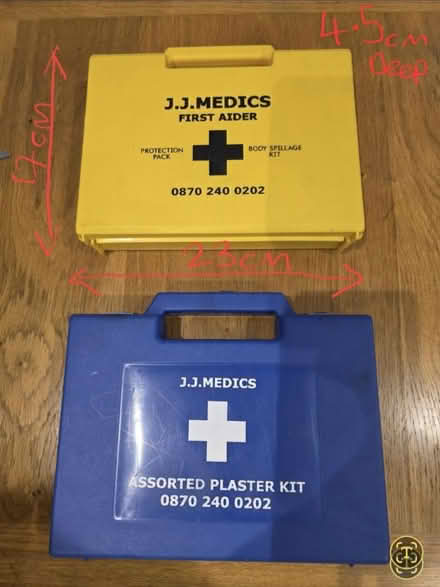 Photo of free 2 empty plastic cases (Brentwood CM13) #1