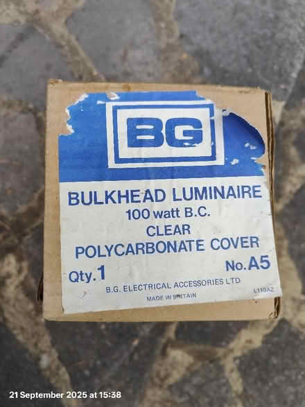 Photo of free Bulkhead lamp (Bordon GU35) #4