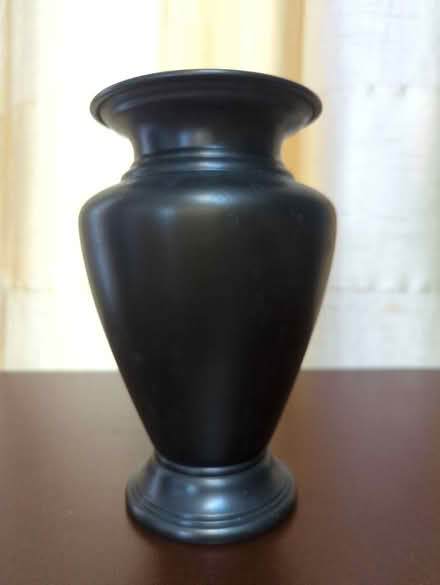 Photo of free Metal vase (Fanwood) #1