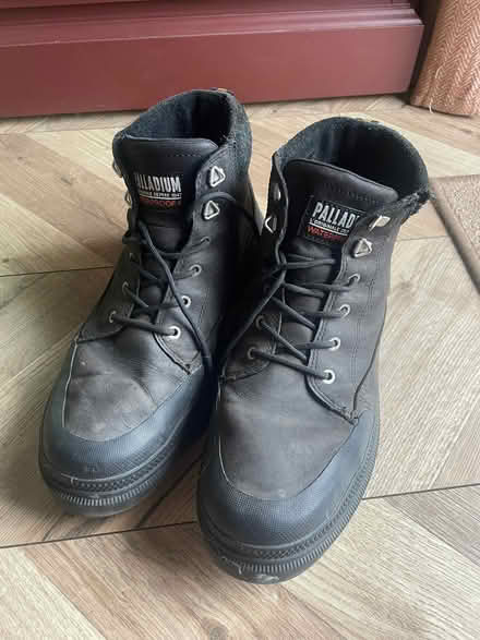 Photo of free Size 9 Walking boots (Barford NR9) #1