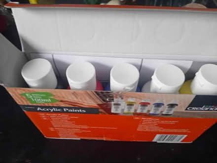 Photo of free Acrylic paints (MK41) #3