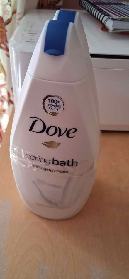 Photo of free pack of two dove bath (Wigmore LU2) #1