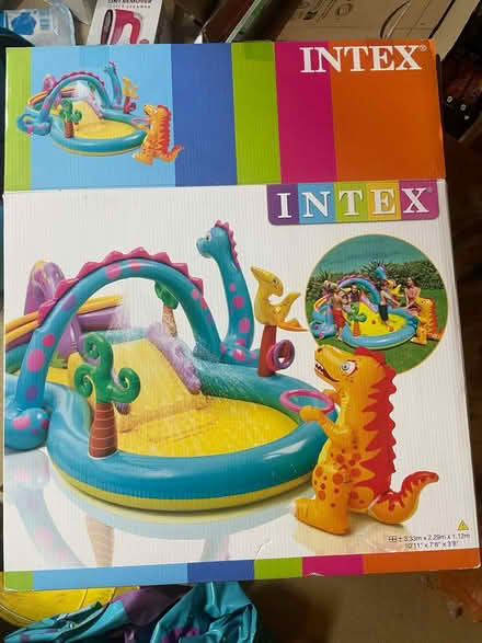 Photo of free Inflatable toddler pool--large (New Marston OX3) #1