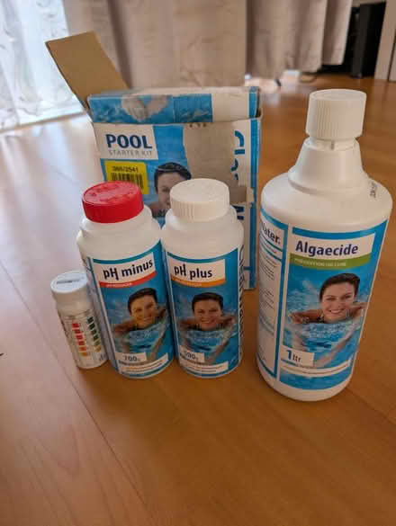 Photo of free Pool cleaning bits (SS3 Shoeburyness) #1