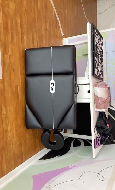 Photo of free Portable treatment/salon bed? (CV21 Rugby) #2