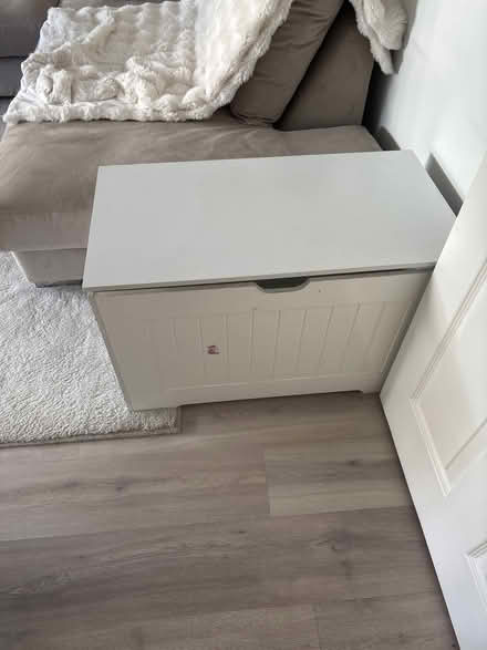 Photo of free Toy box (EN7) #2