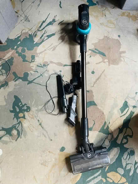 Photo of free Cordless vacuum cleaner SW8 (Clapham/Battersea SW8) #1