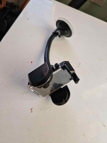Photo of free Car phone holder (Wigmore HR6) #1