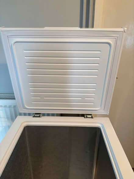 Photo of free Chest freezer (Woodbridge Suffolk) #3